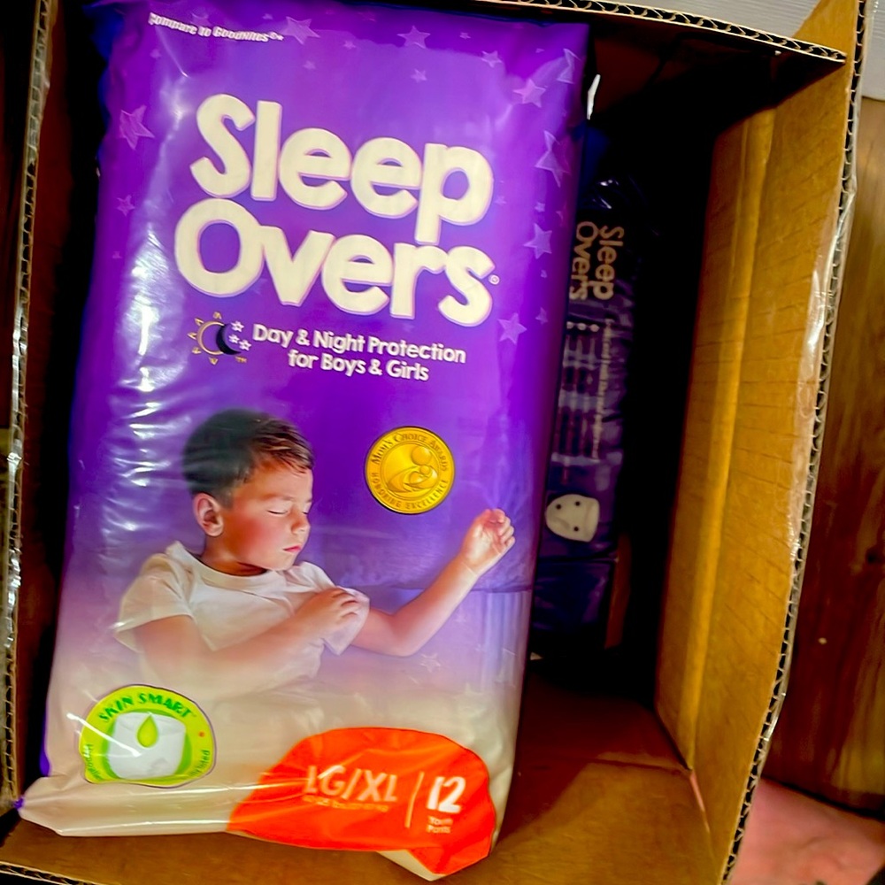 Sleepover diapers size large/xlarge